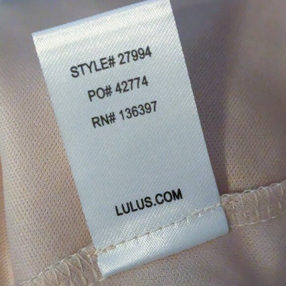 NWT Lulus Give it a Twirl White Lace Strapless Midi Dress - Size Small 🩷 - Picture 11 of 14